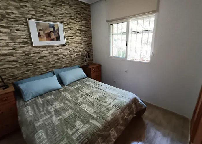 Chalet Adosado En Riomar-3, Urbanizacion Residencial Privada